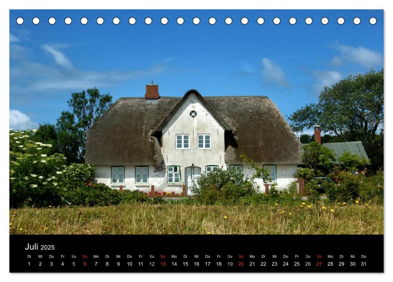 Bild: 9783435587667 | Amrum, Perle der Nordsee (Tischkalender 2025 DIN A5 quer), CALVENDO...