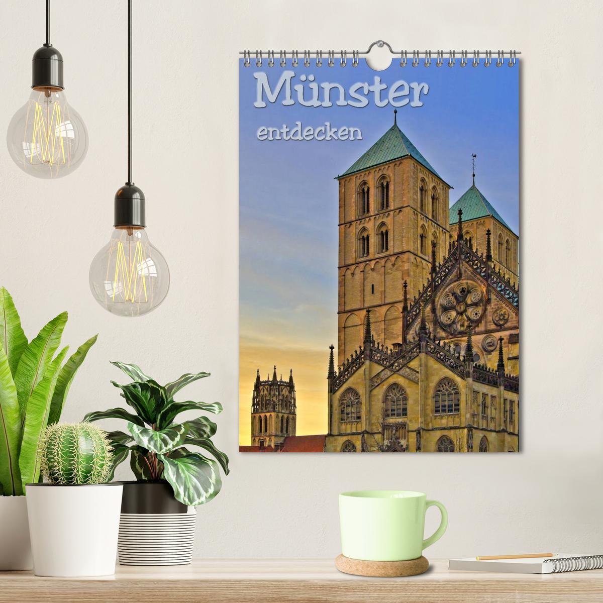 Bild: 9783457028452 | Münster entdecken (Wandkalender 2025 DIN A4 hoch), CALVENDO...