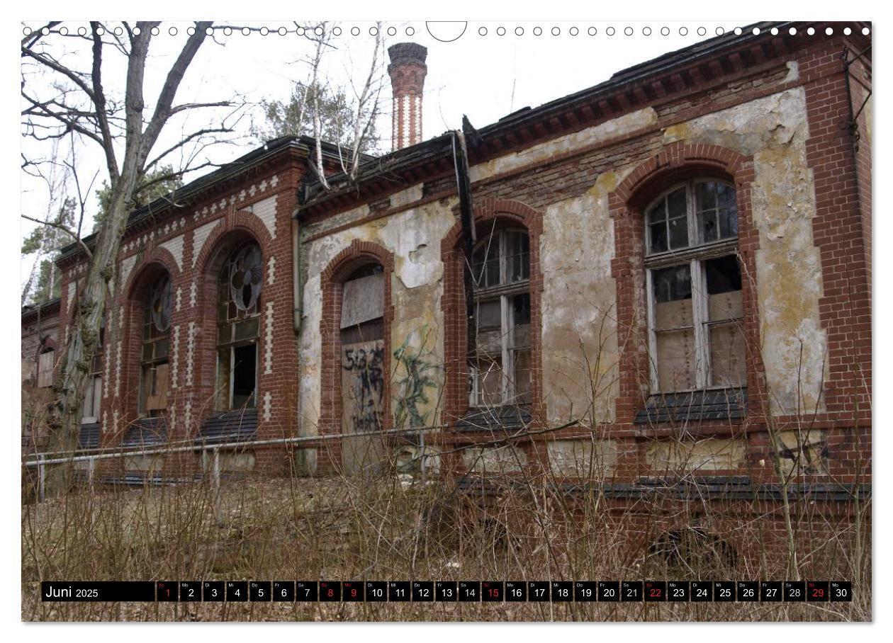 Bild: 9783435692224 | Beelitz Heilstätten-Faszination des Verfalls (Wandkalender 2025 DIN...