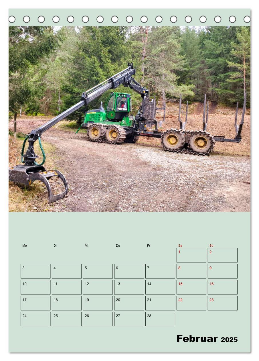 Bild: 9783383967818 | Forst-Maschinen der Forwarder im Einsatz (Tischkalender 2025 DIN A5...