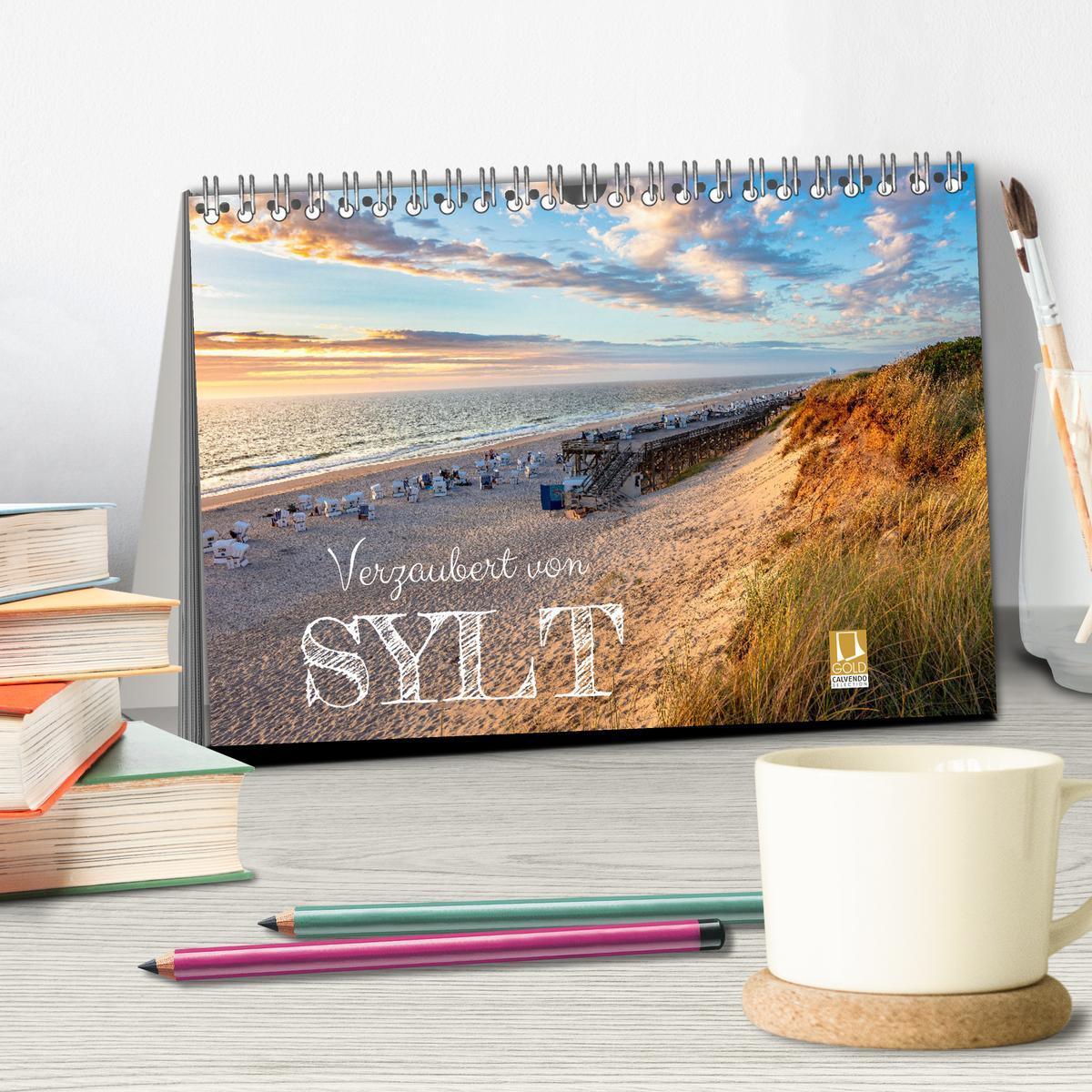 Bild: 9783383942327 | Verzaubert von Sylt (Tischkalender 2025 DIN A5 quer), CALVENDO...