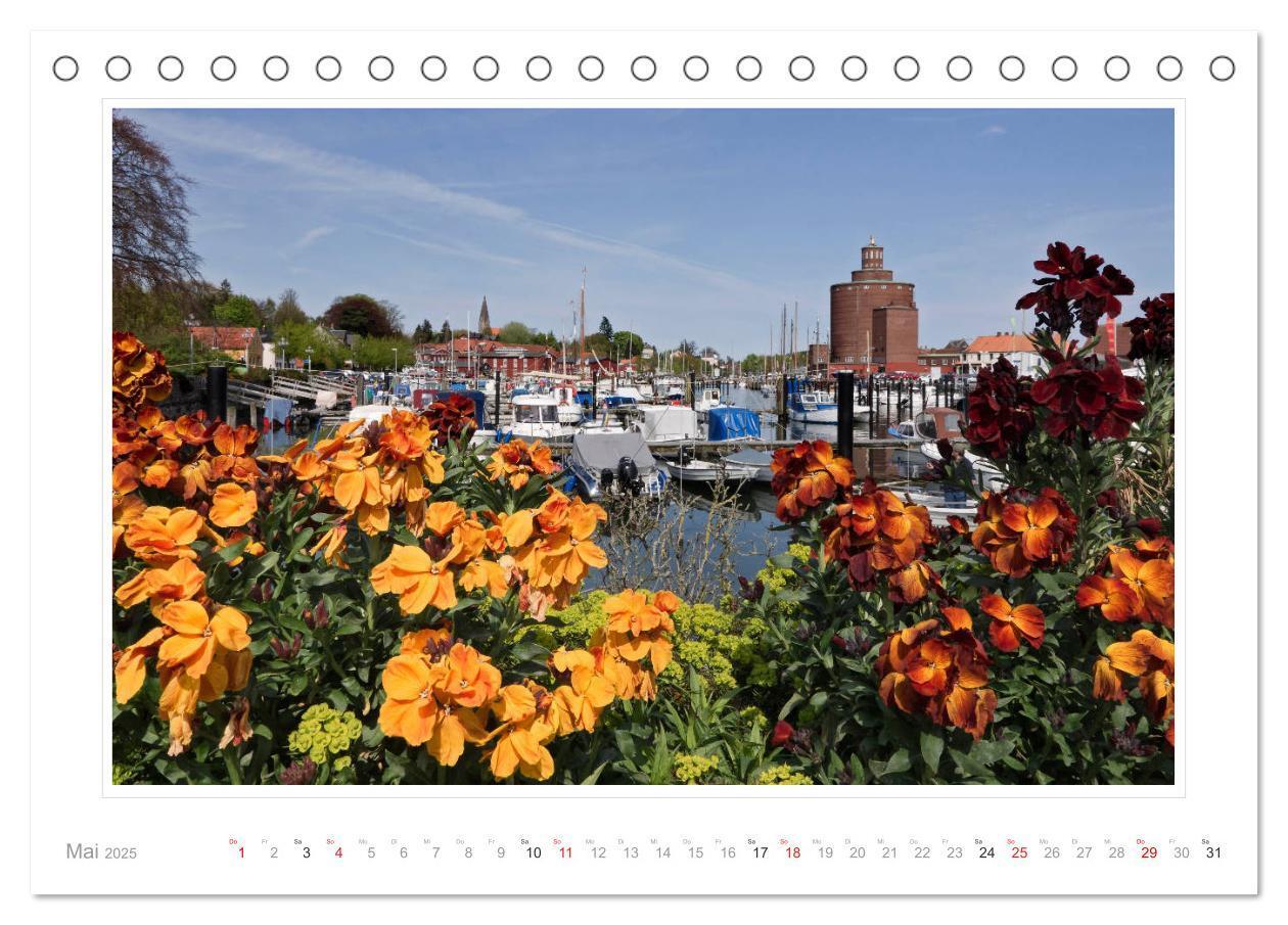 Bild: 9783435325979 | Eckernförder Impressionen (Tischkalender 2025 DIN A5 quer),...