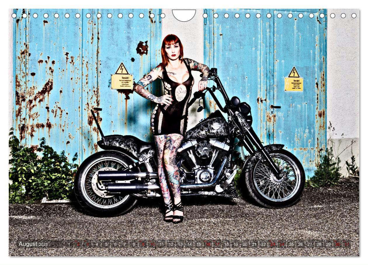 Bild: 9783383860676 | Motorräder und Sexy Girls (Wandkalender 2025 DIN A4 quer), CALVENDO...