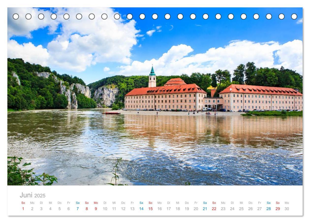 Bild: 9783435477326 | Regensburg - Welterbestadt an der Donau (Tischkalender 2025 DIN A5...