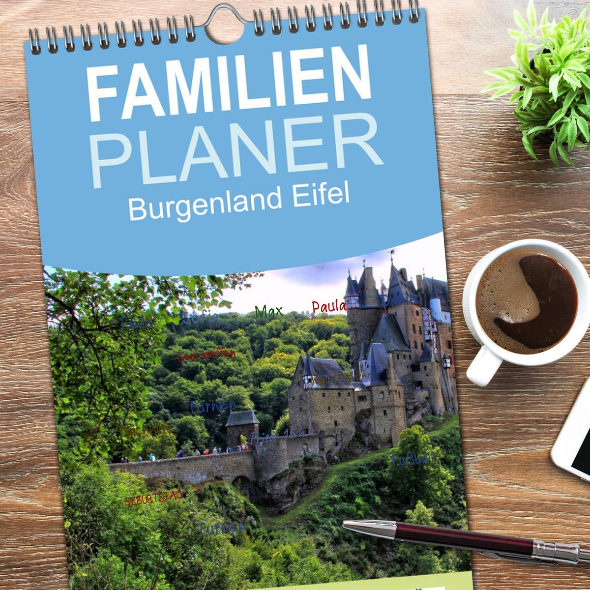 Bild: 9783457105580 | Familienplaner 2025 - Burgenland Eifel mit 5 Spalten (Wandkalender,...