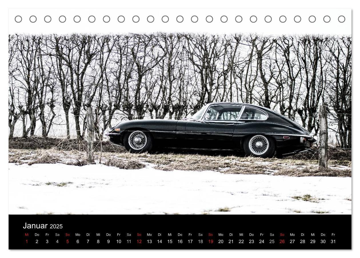 Bild: 9783435563036 | Jaguar E-Type 2025 (Tischkalender 2025 DIN A5 quer), CALVENDO...