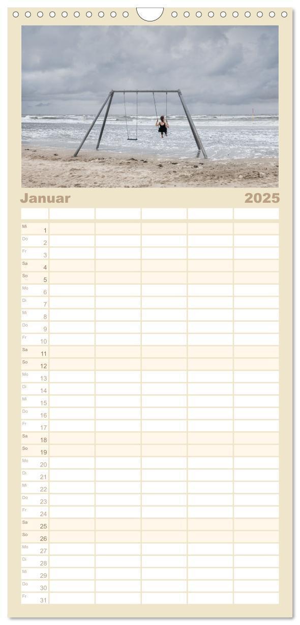 Bild: 9783457098189 | Familienplaner 2025 - Moin Spiekeroog mit 5 Spalten (Wandkalender,...