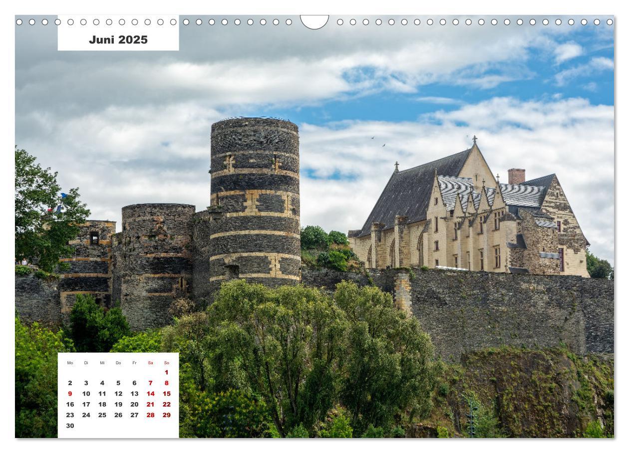 Bild: 9783435034307 | Gesichter der Loire, eine Reise durch Frankreich (Wandkalender 2025...