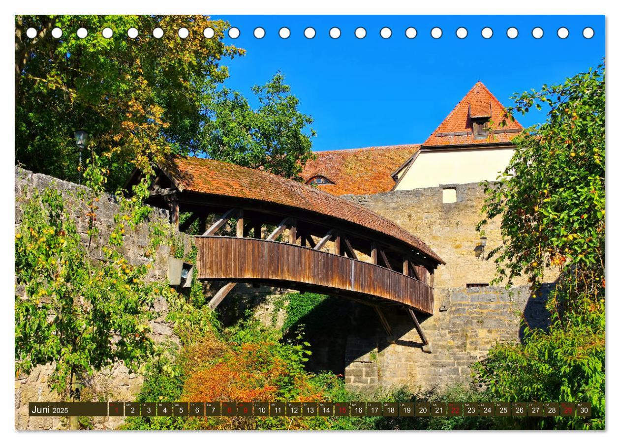 Bild: 9783435280773 | Rothenburg o. d. Tauber - Perle des Taubertales (Tischkalender 2025...