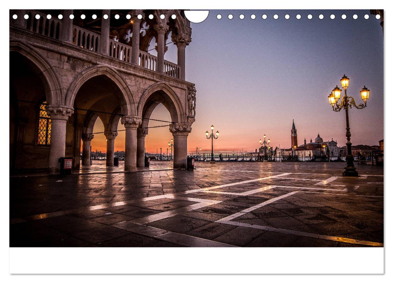 Bild: 9783435404216 | Momenti di Venezia - Venezianische Momente (Wandkalender 2025 DIN...