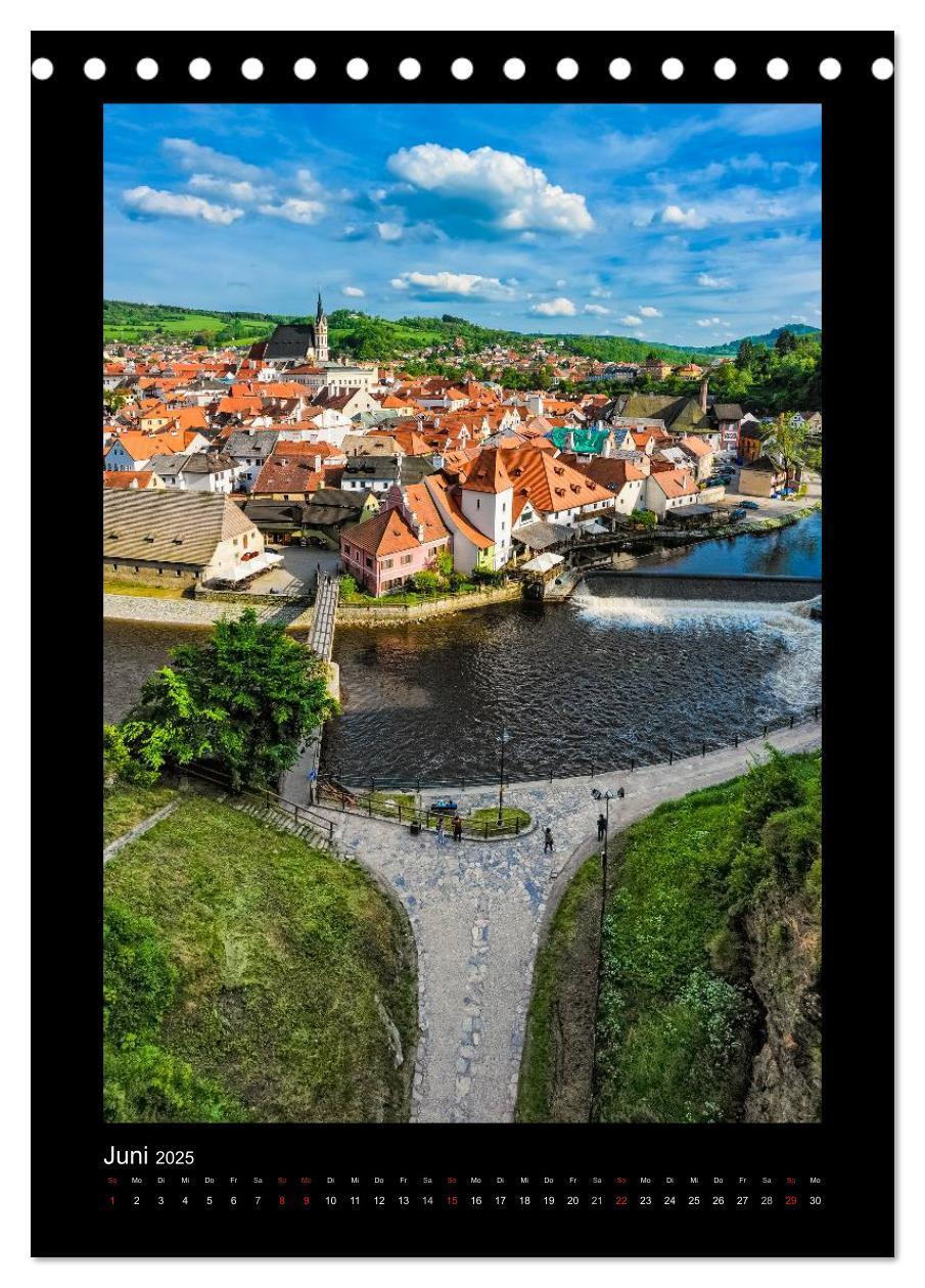 Bild: 9783457068472 | Cesky Krumlov Krumau (Tischkalender 2025 DIN A5 hoch), CALVENDO...