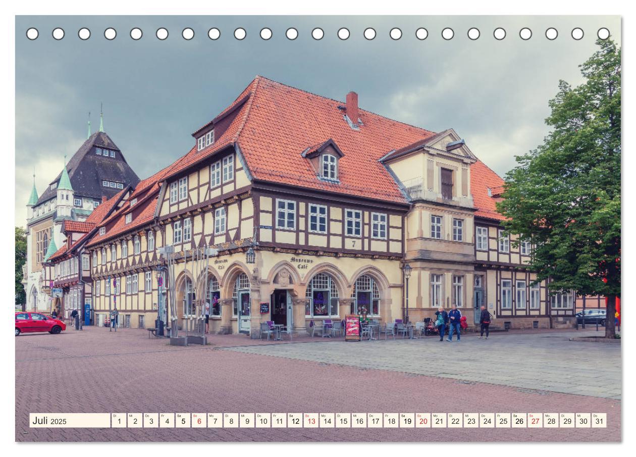 Bild: 9783435115396 | Altstadt Celle (Tischkalender 2025 DIN A5 quer), CALVENDO...