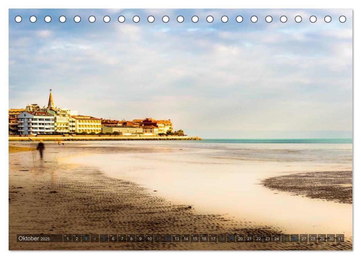 Bild: 9783435728480 | Grado - Perle der Adria (Tischkalender 2025 DIN A5 quer), CALVENDO...