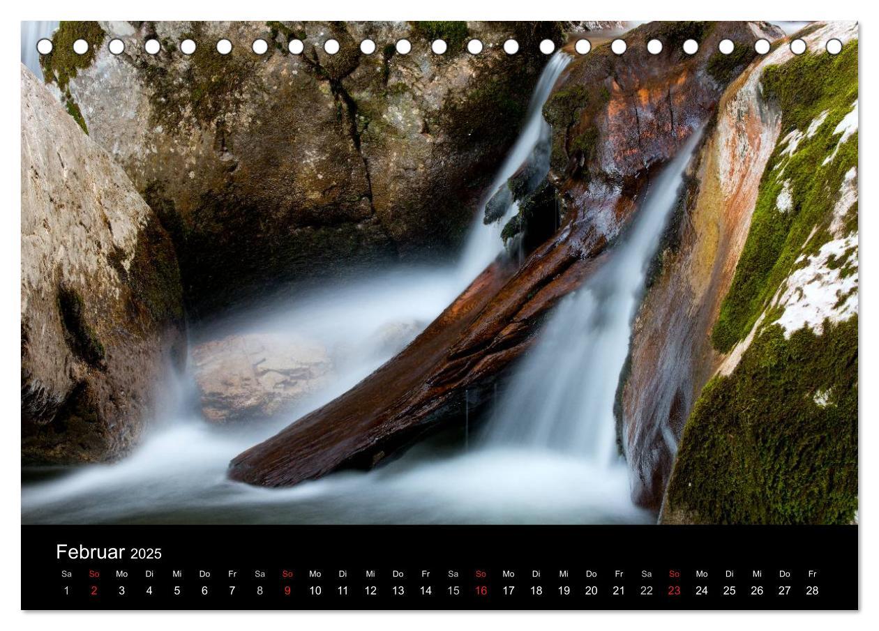 Bild: 9783435668052 | Kuhflucht Wasserfälle bei Farchant (Tischkalender 2025 DIN A5...