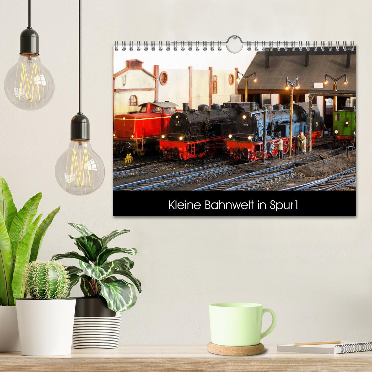 Bild: 9783435568659 | Kleine Bahnwelt in Spur 1 (Wandkalender 2025 DIN A4 quer), CALVENDO...