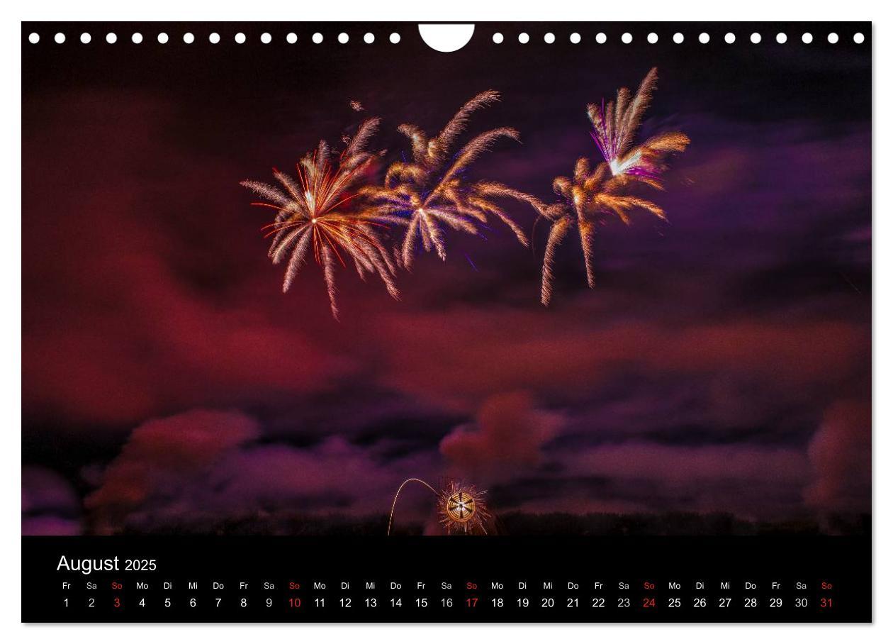 Bild: 9783435837953 | Das Feuerwerk (Wandkalender 2025 DIN A4 quer), CALVENDO Monatskalender