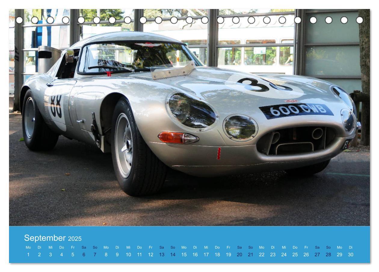 Bild: 9783435134243 | Jaguar E-Type Memorial (Tischkalender 2025 DIN A5 quer), CALVENDO...