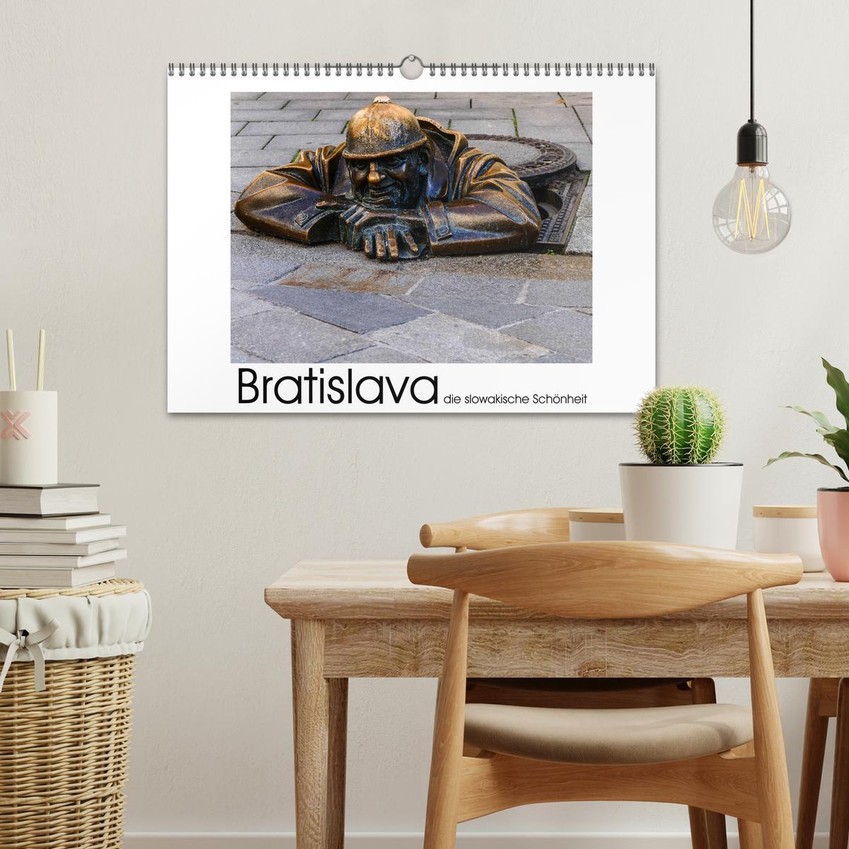 Bild: 9783383802720 | Bratislava die slowakische Schönheit (Wandkalender 2025 DIN A3...