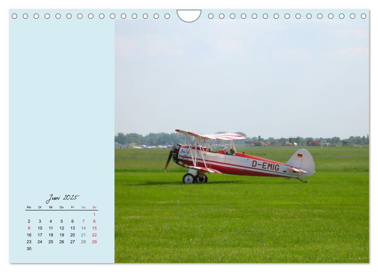 Bild: 9783435234776 | Sportliche Kunstflieger (Wandkalender 2025 DIN A4 quer), CALVENDO...