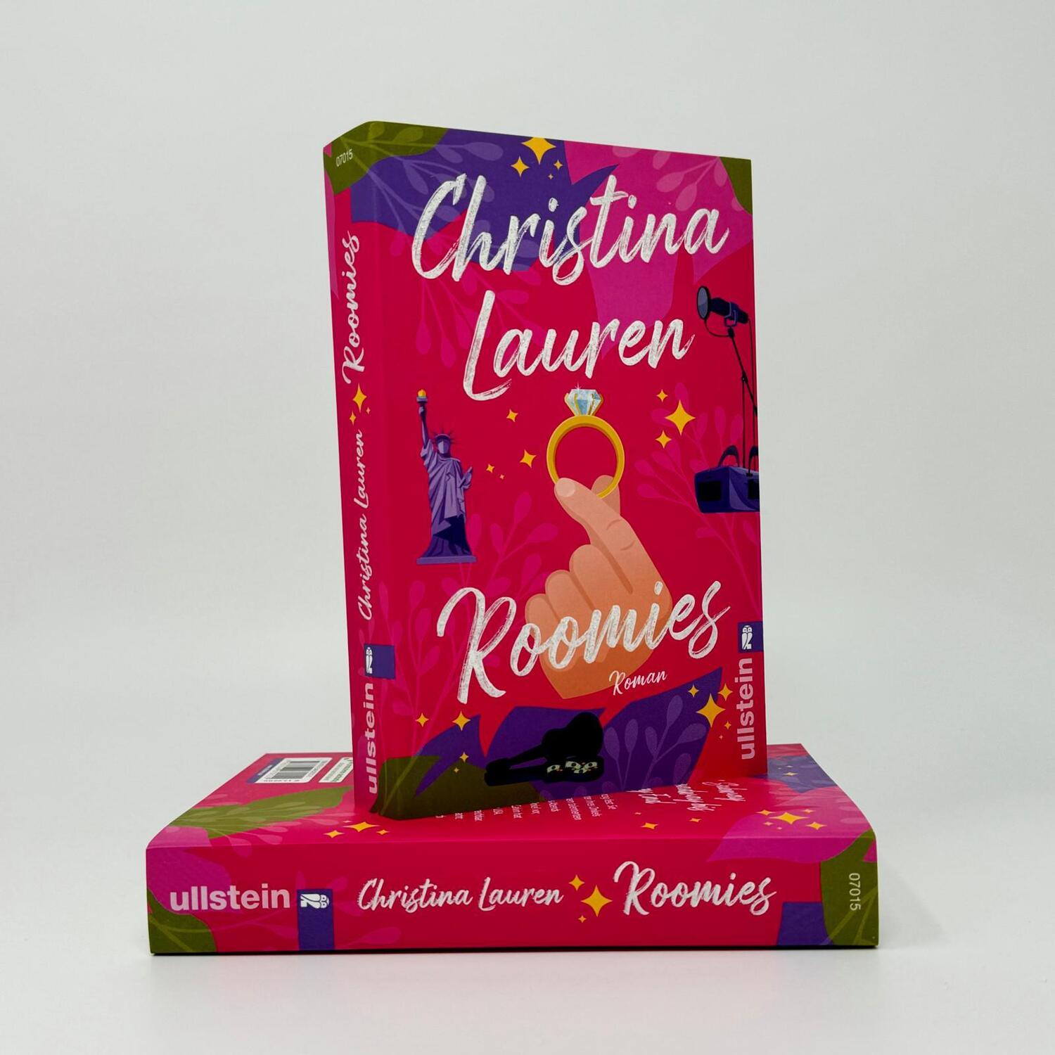 Bild: 9783548070155 | Roomies | Christina Lauren | Taschenbuch | 400 S. | Deutsch | 2024