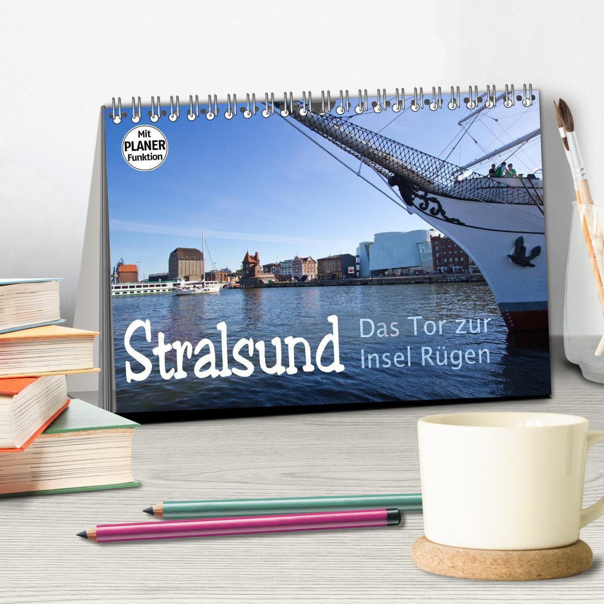 Bild: 9783435546848 | Stralsund. Das Tor zur Insel Rügen (Tischkalender 2025 DIN A5...