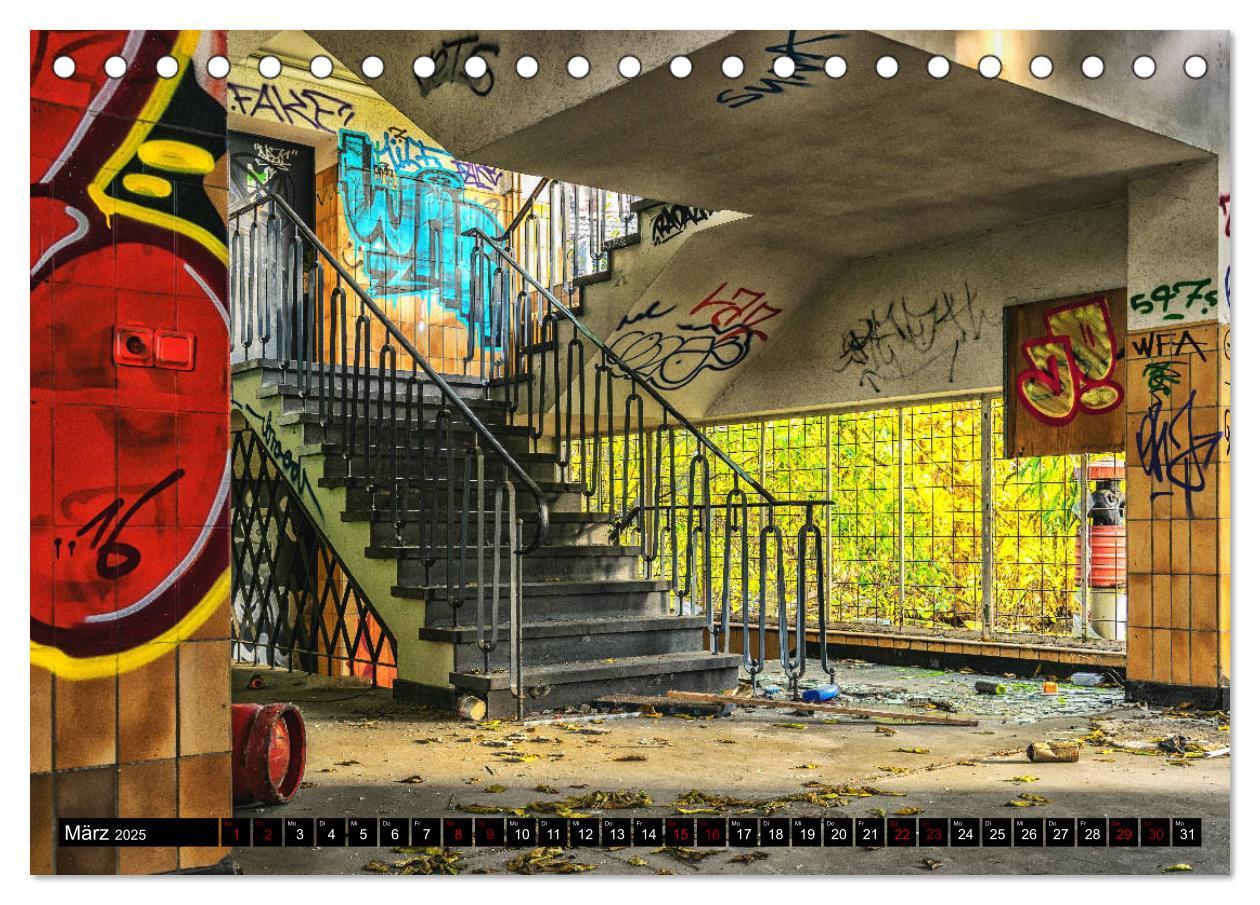 Bild: 9783435307579 | Lost Places Graffiti (Tischkalender 2025 DIN A5 quer), CALVENDO...