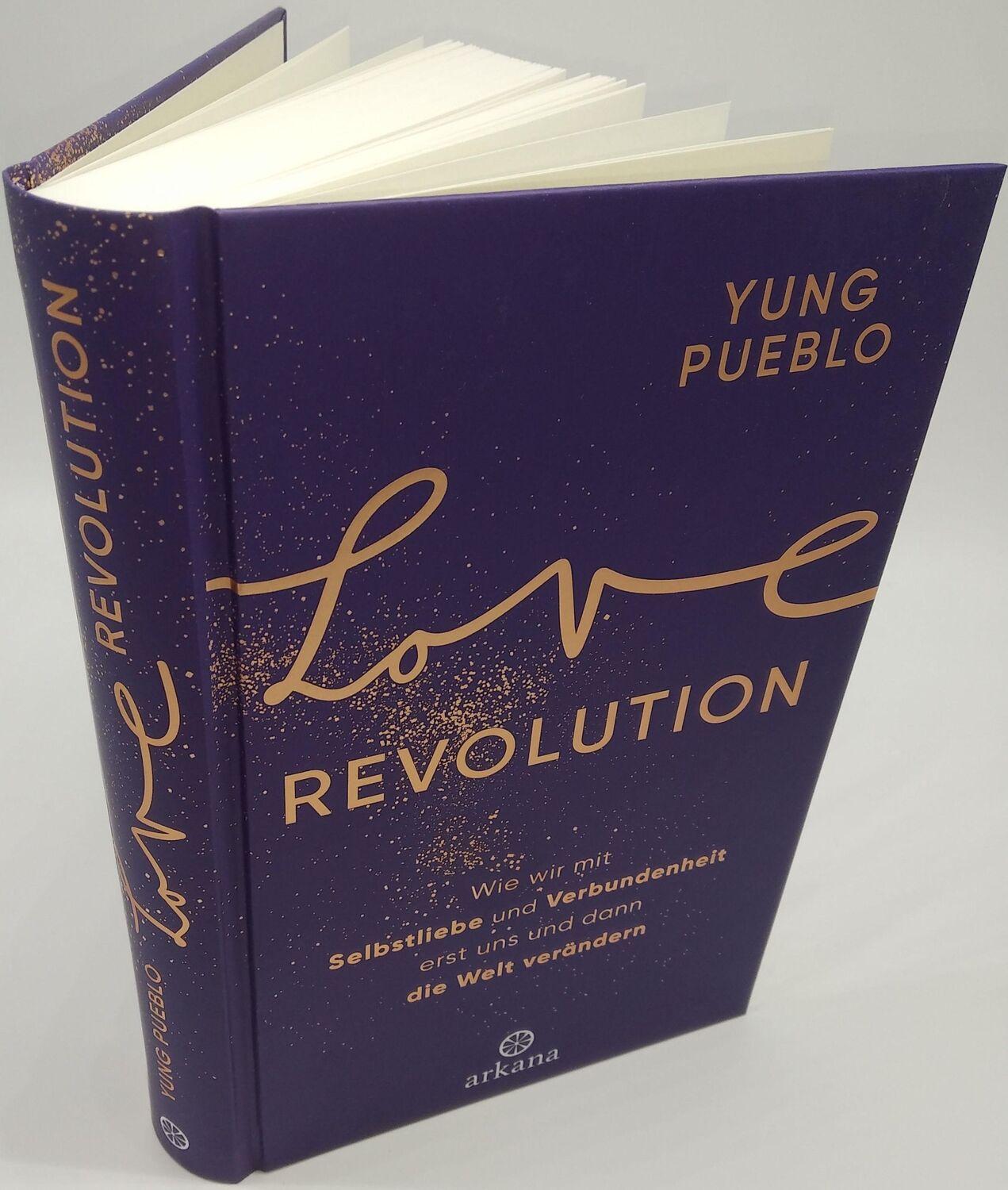 Bild: 9783442342945 | Love Revolution | Yung Pueblo | Buch | 304 S. | Deutsch | 2023