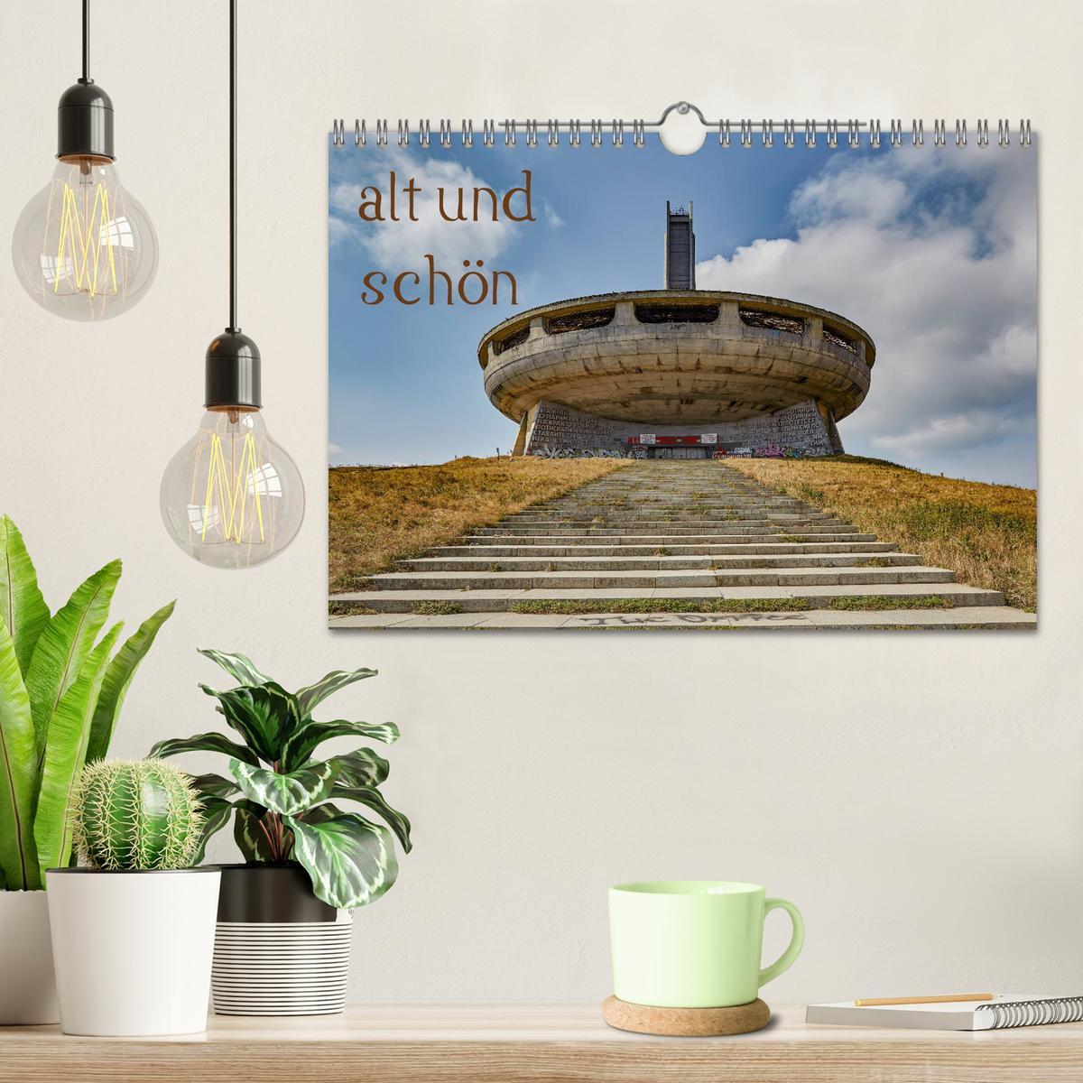 Bild: 9783435144174 | alt und schön (Wandkalender 2025 DIN A4 quer), CALVENDO Monatskalender