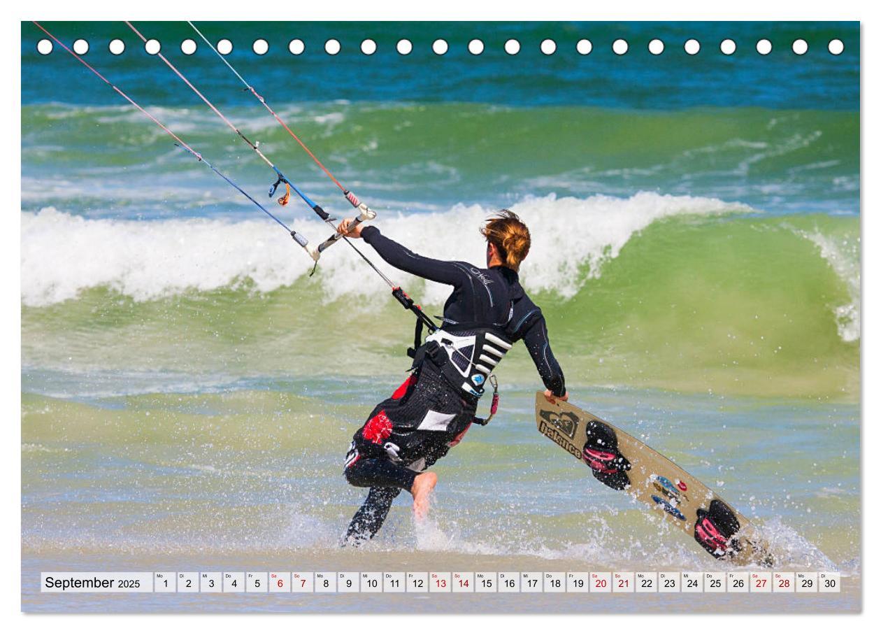 Bild: 9783435325771 | Kitesurfen - Action pur (Tischkalender 2025 DIN A5 quer), CALVENDO...