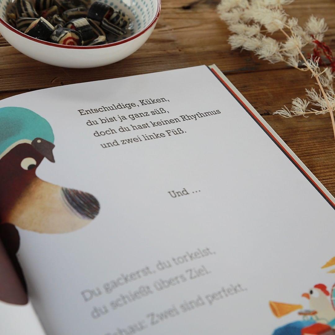 Bild: 9783751201964 | Ich und du und Huhn dazu | Smriti Halls | Buch | 40 S. | Deutsch