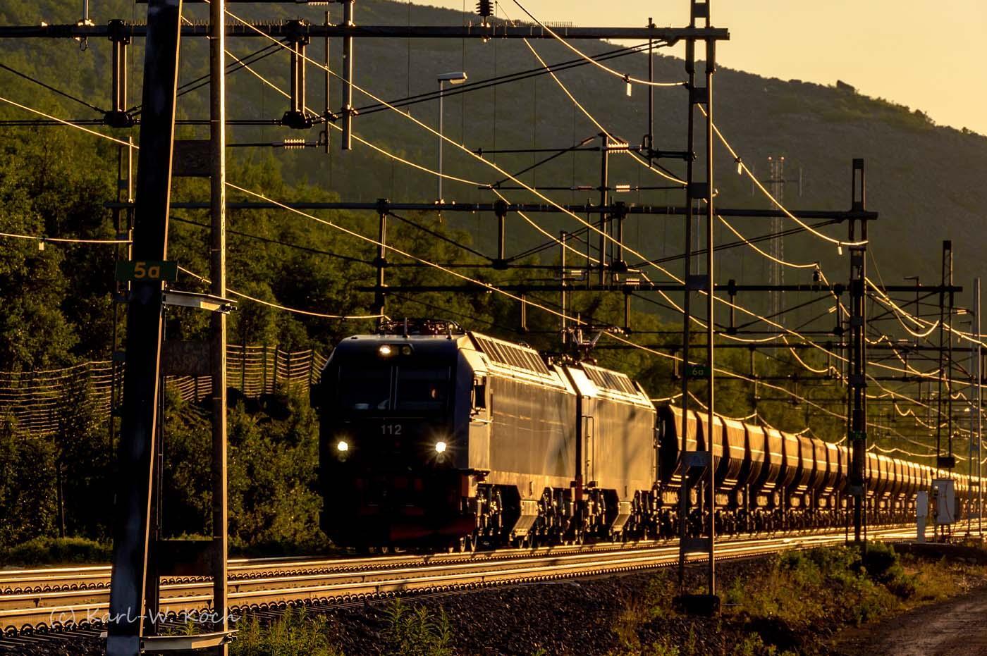 Bild: 9783613717015 | Norwegen | Bahnreisen durchs Land der Fjorde | Karl-W. Koch | Buch