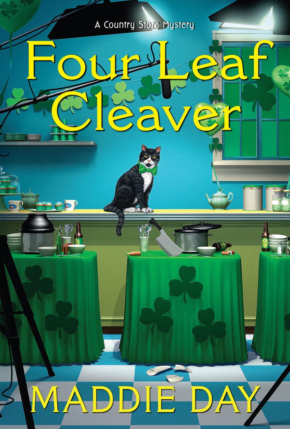 Cover: 9781496735652 | Four Leaf Cleaver | Maddie Day | Taschenbuch | Englisch | 2023