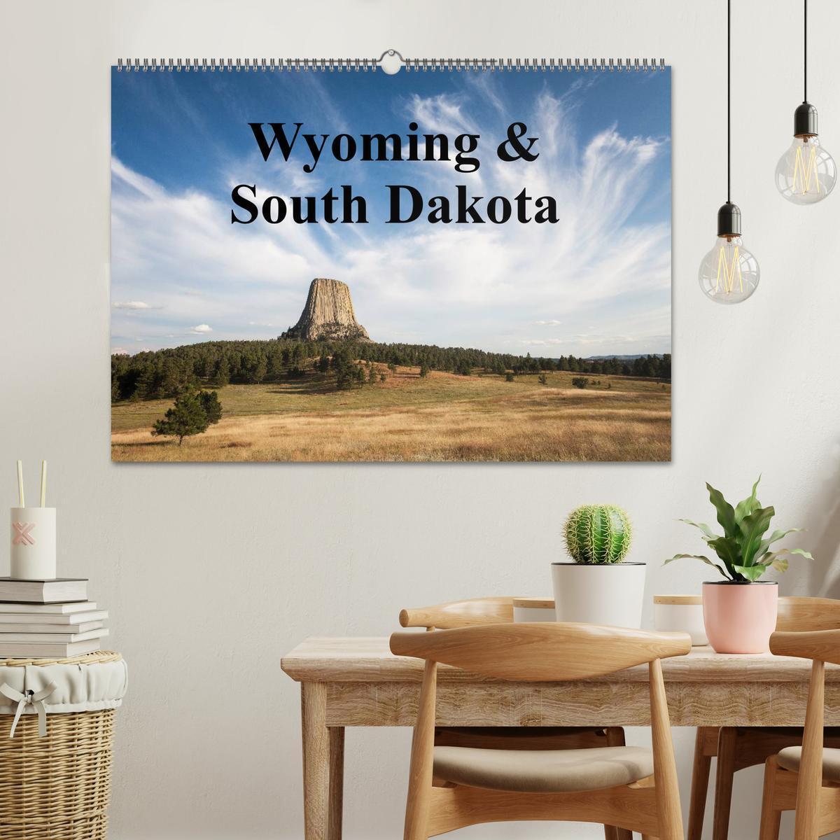 Bild: 9783435718955 | Wyoming &amp; South Dakota (Wandkalender 2025 DIN A2 quer), CALVENDO...