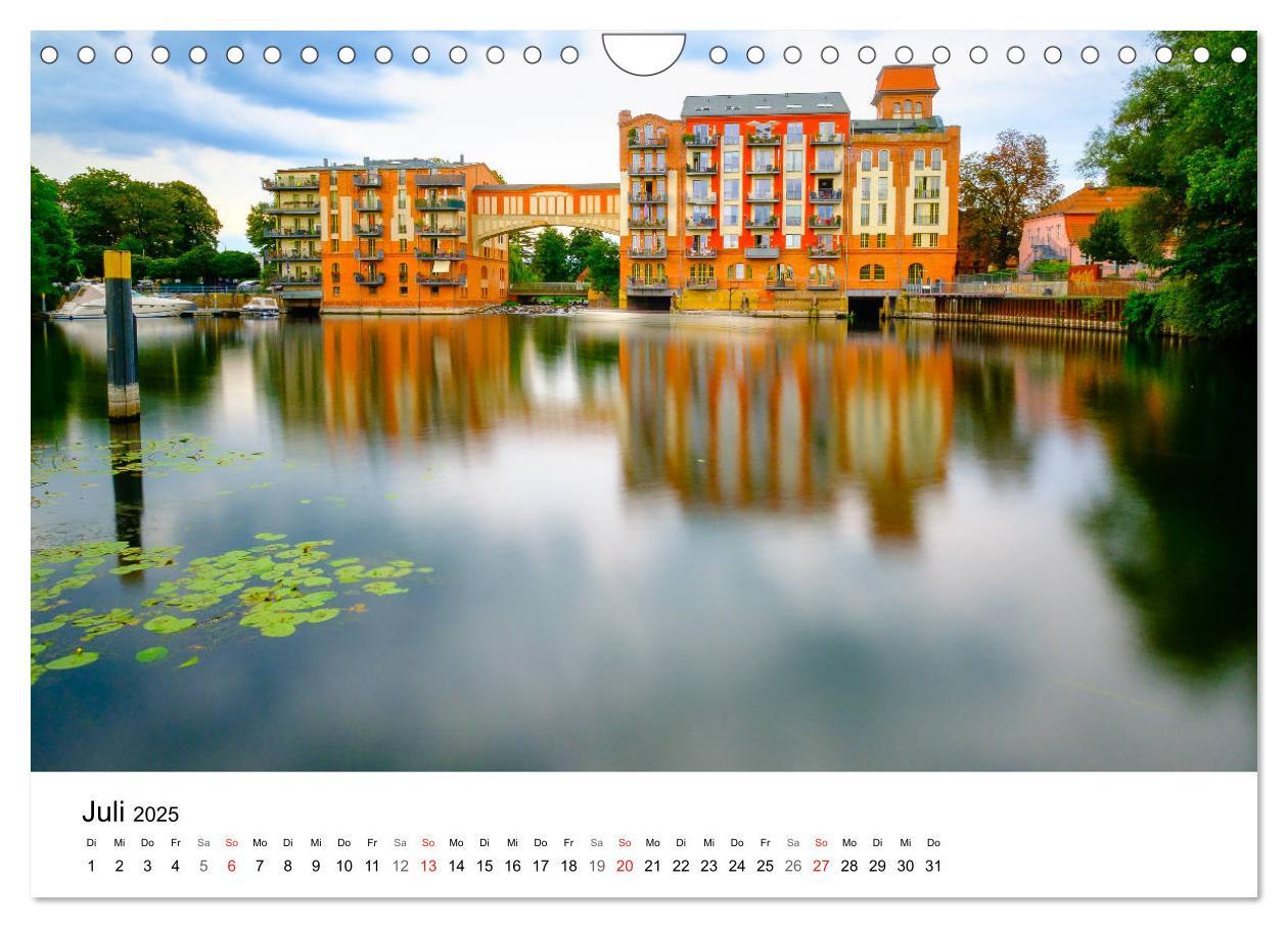 Bild: 9783435635559 | Ein Blick auf Brandenburg an der Havel (Wandkalender 2025 DIN A4...