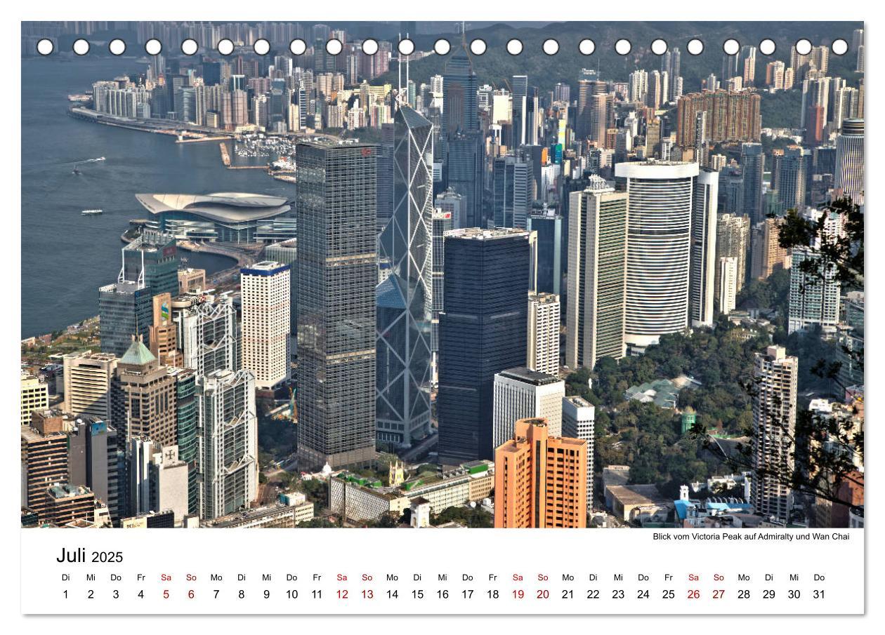 Bild: 9783435161447 | Megacity Hong Kong (Tischkalender 2025 DIN A5 quer), CALVENDO...