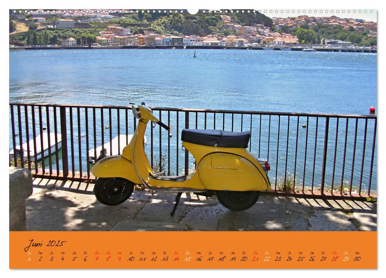 Bild: 9783383976964 | Vespa Liebe (Wandkalender 2025 DIN A2 quer), CALVENDO Monatskalender