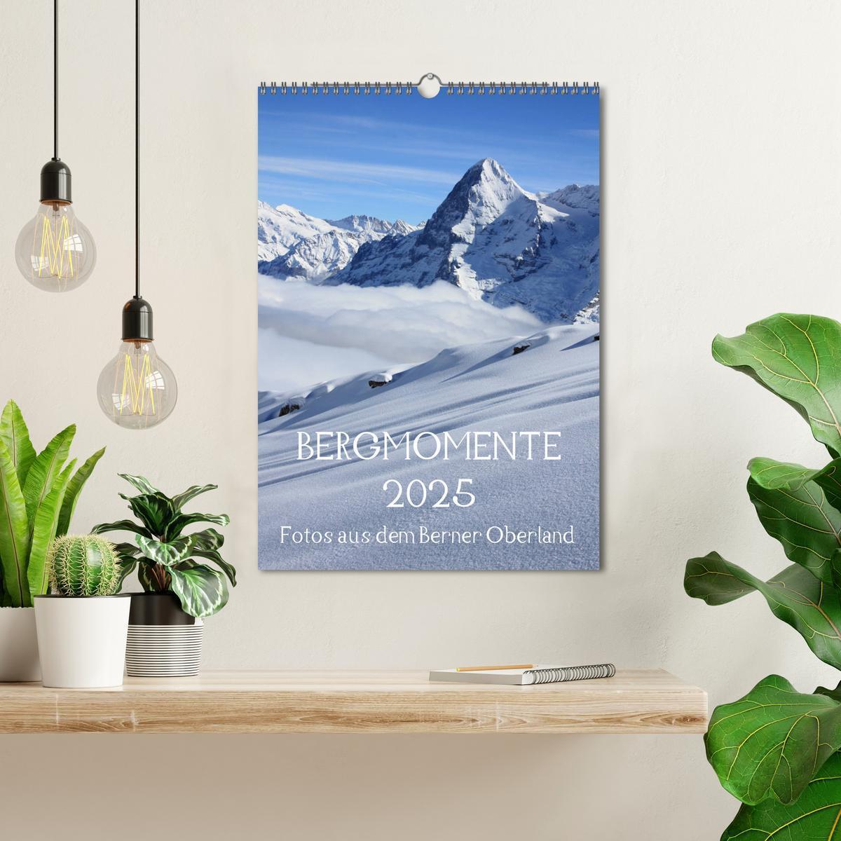 Bild: 9783435998920 | Bergmomente (Wandkalender 2025 DIN A3 hoch), CALVENDO Monatskalender