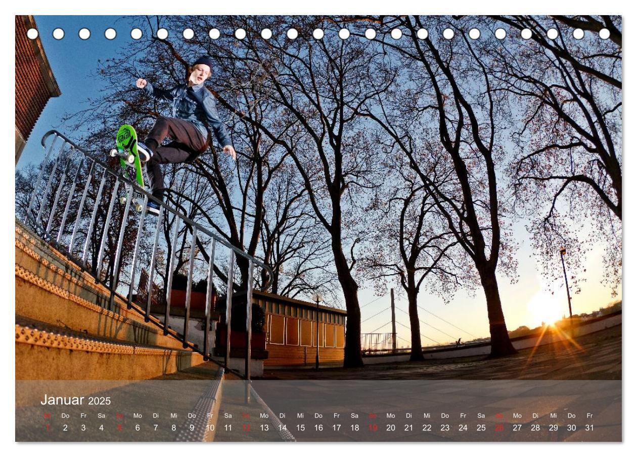 Bild: 9783435752386 | THIS IS SKATEBOARDING 2025 (Tischkalender 2025 DIN A5 quer),...