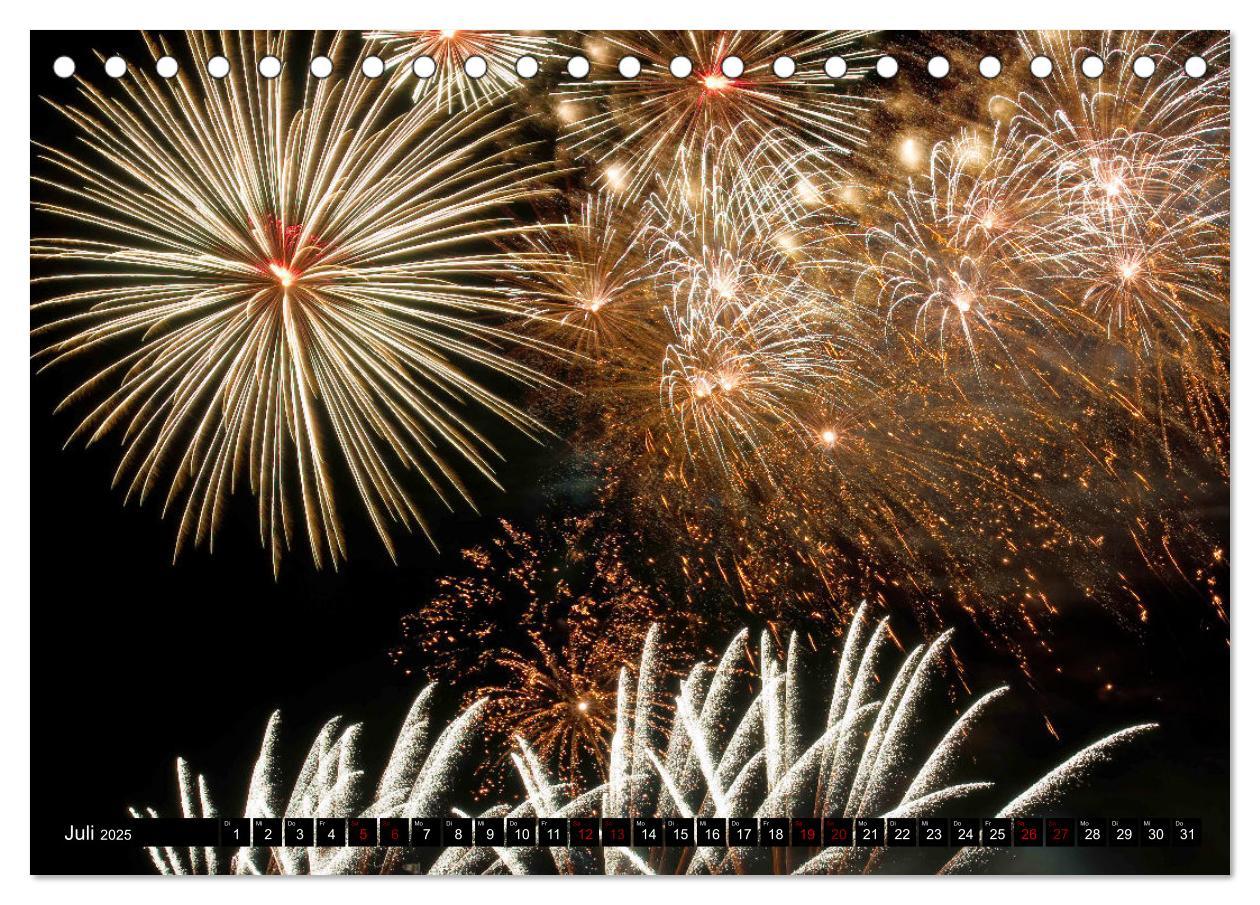 Bild: 9783435062140 | Feuerwerk - Kunstwerke am Himmel (Tischkalender 2025 DIN A5 quer),...