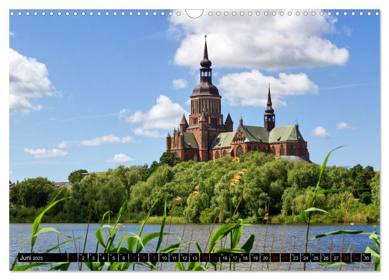 Bild: 9783435010929 | Stralsund, Eine Perle an der Ostsee (Wandkalender 2025 DIN A3...