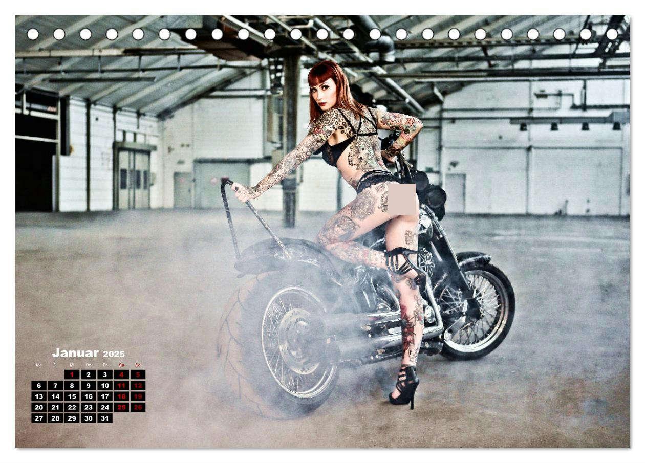 Bild: 9783383963728 | Motorräder und Sexy Girls (Tischkalender 2025 DIN A5 quer),...