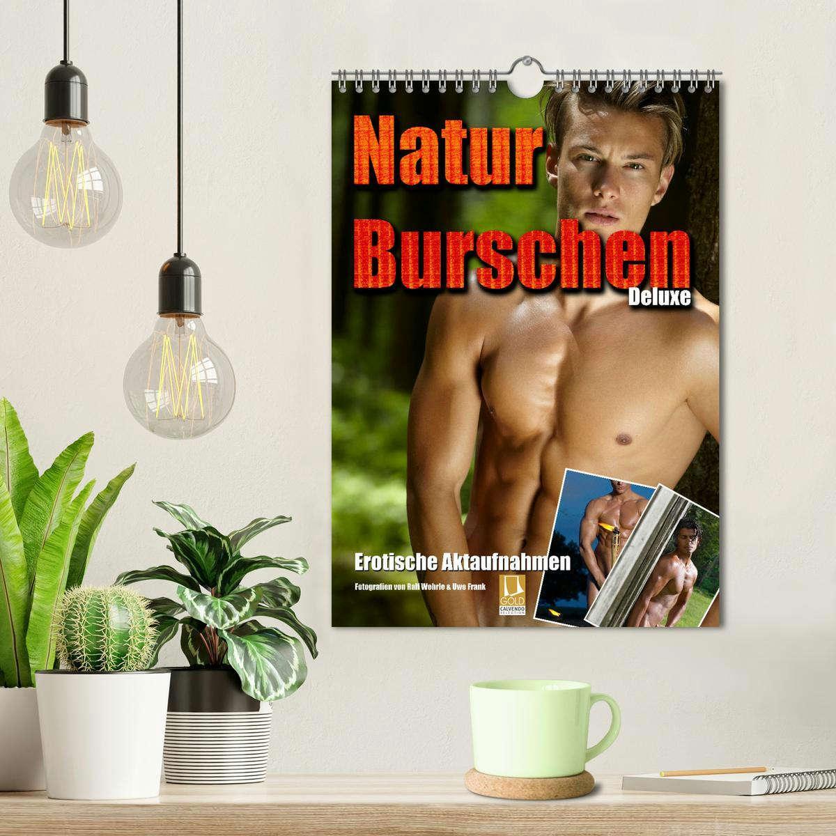 Bild: 9783383825712 | Naturburschen Deluxe (Wandkalender 2025 DIN A4 hoch), CALVENDO...