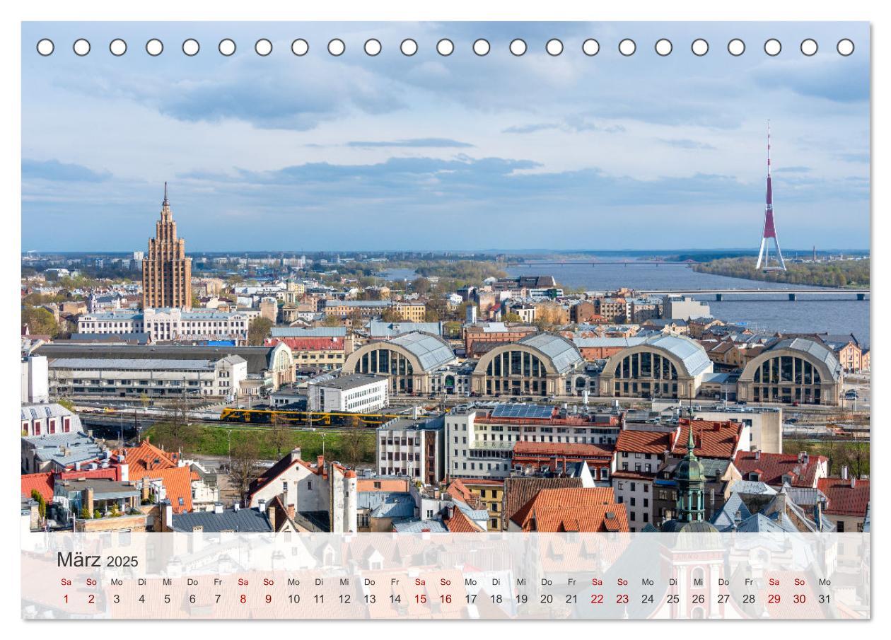 Bild: 9783435833399 | Riga - Paris des Ostens (Tischkalender 2025 DIN A5 quer), CALVENDO...