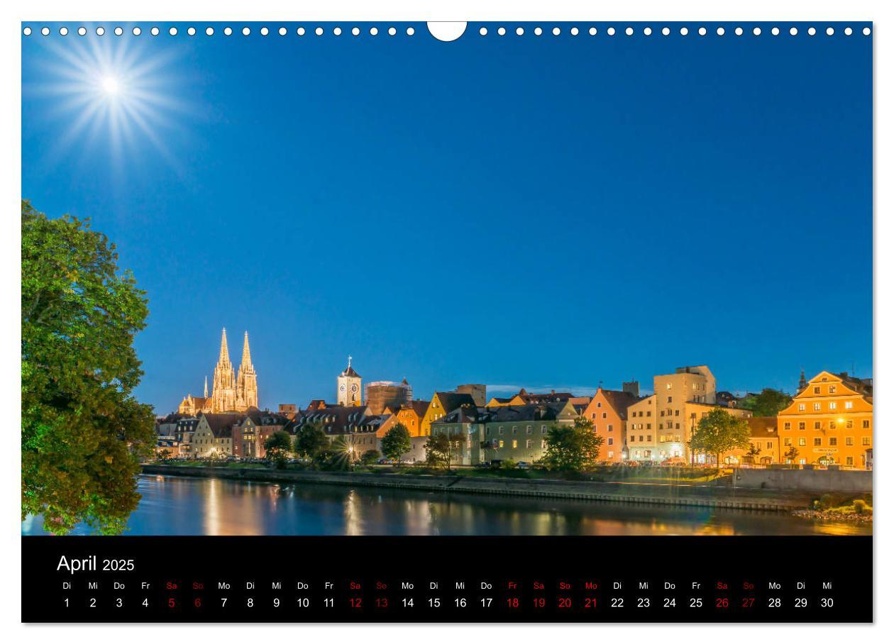 Bild: 9783435384143 | Regensburg bei Nacht (Wandkalender 2025 DIN A3 quer), CALVENDO...