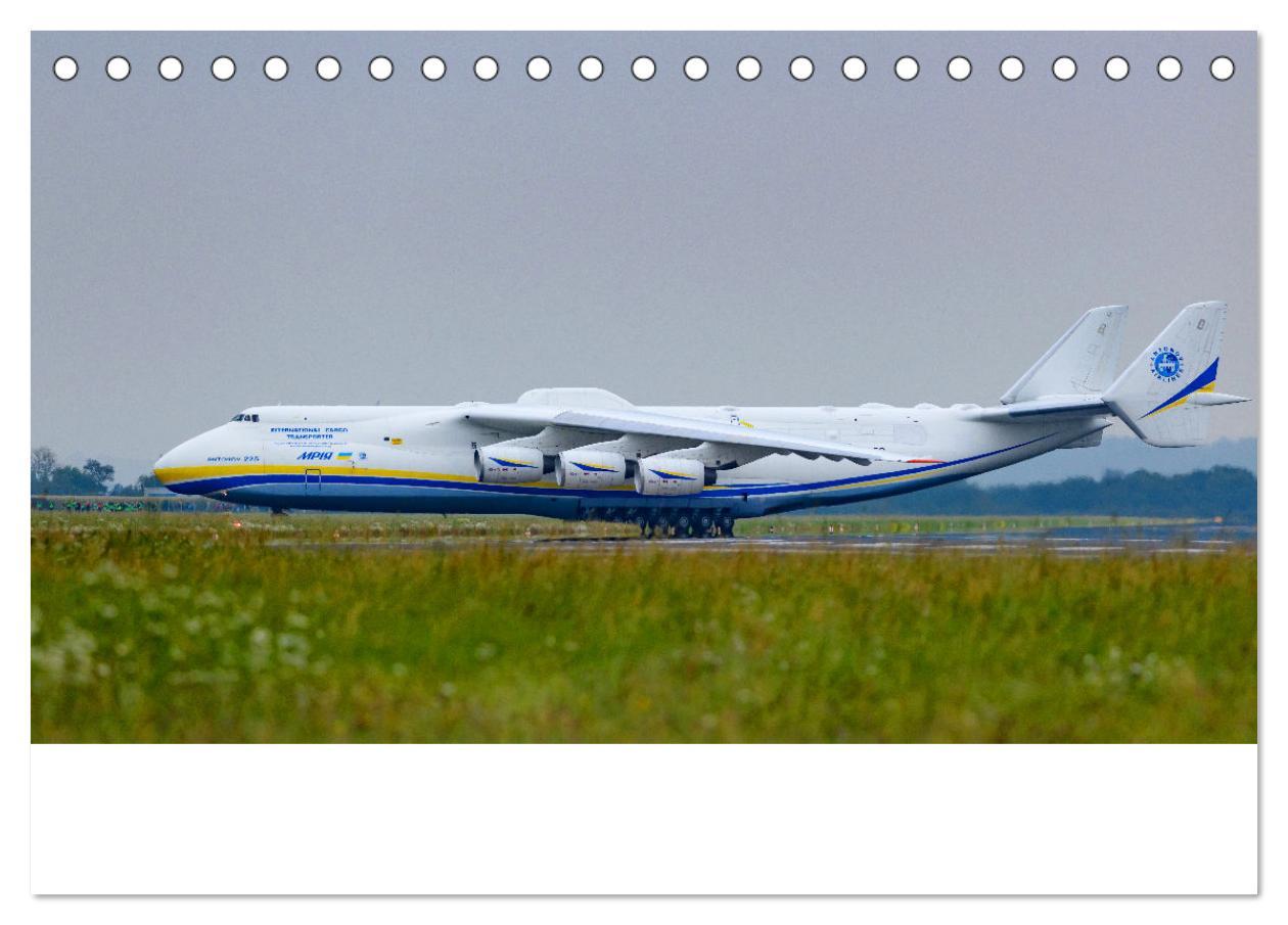 Bild: 9783383994814 | ANTONOV AN-225 "MRIJA" (Tischkalender 2025 DIN A5 quer), CALVENDO...