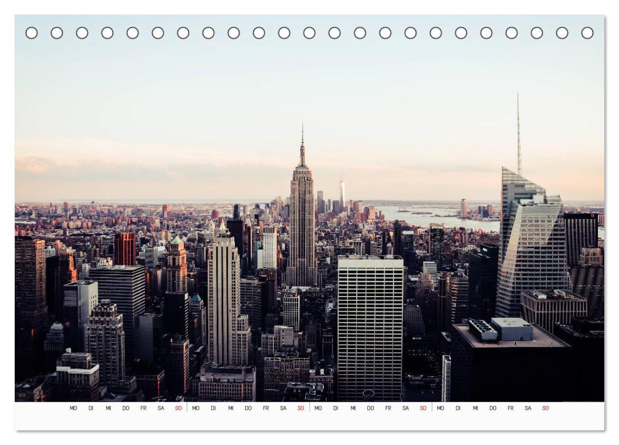 Bild: 9783435274055 | Traumstadt New York (Tischkalender 2025 DIN A5 quer), CALVENDO...