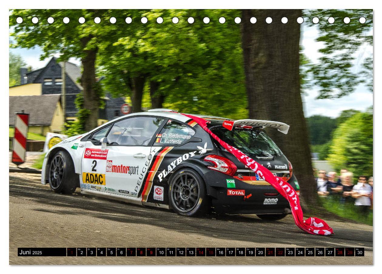 Bild: 9783435399383 | SCHNELL! AUTHENTISCH! MITTENDRIN! - RALLYE! (Tischkalender 2025 DIN...