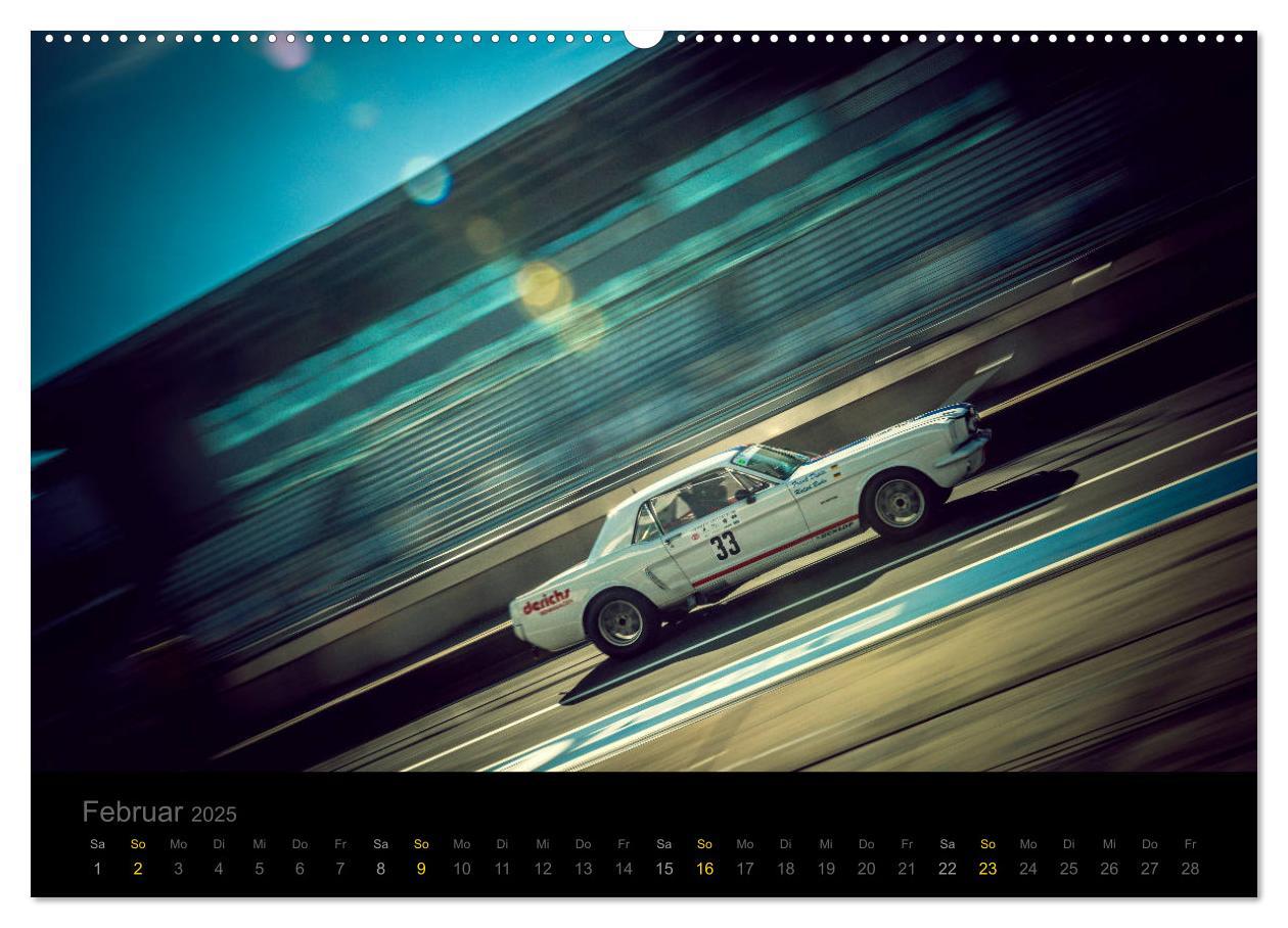 Bild: 9783435386802 | Flying Ford Mustang (Wandkalender 2025 DIN A2 quer), CALVENDO...