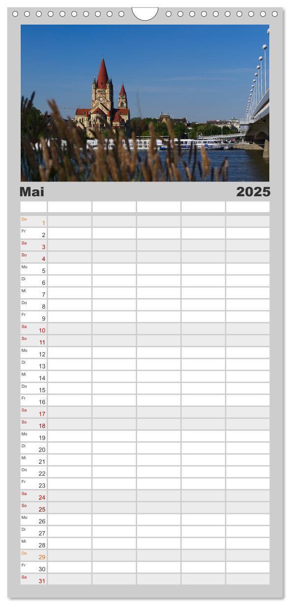 Bild: 9783457104651 | Familienplaner 2025 - Wiener Eindrücke mit 5 Spalten (Wandkalender,...