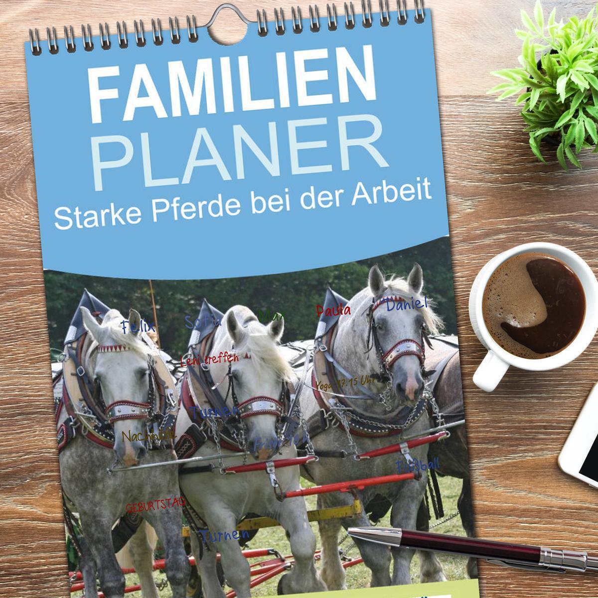 Bild: 9783457116623 | Familienplaner 2025 - Starke Pferde bei der Arbeit mit 5 Spalten...